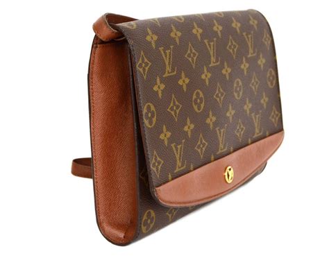 louis vuitton clutch handbags|louis vuitton vintage clutch bag.